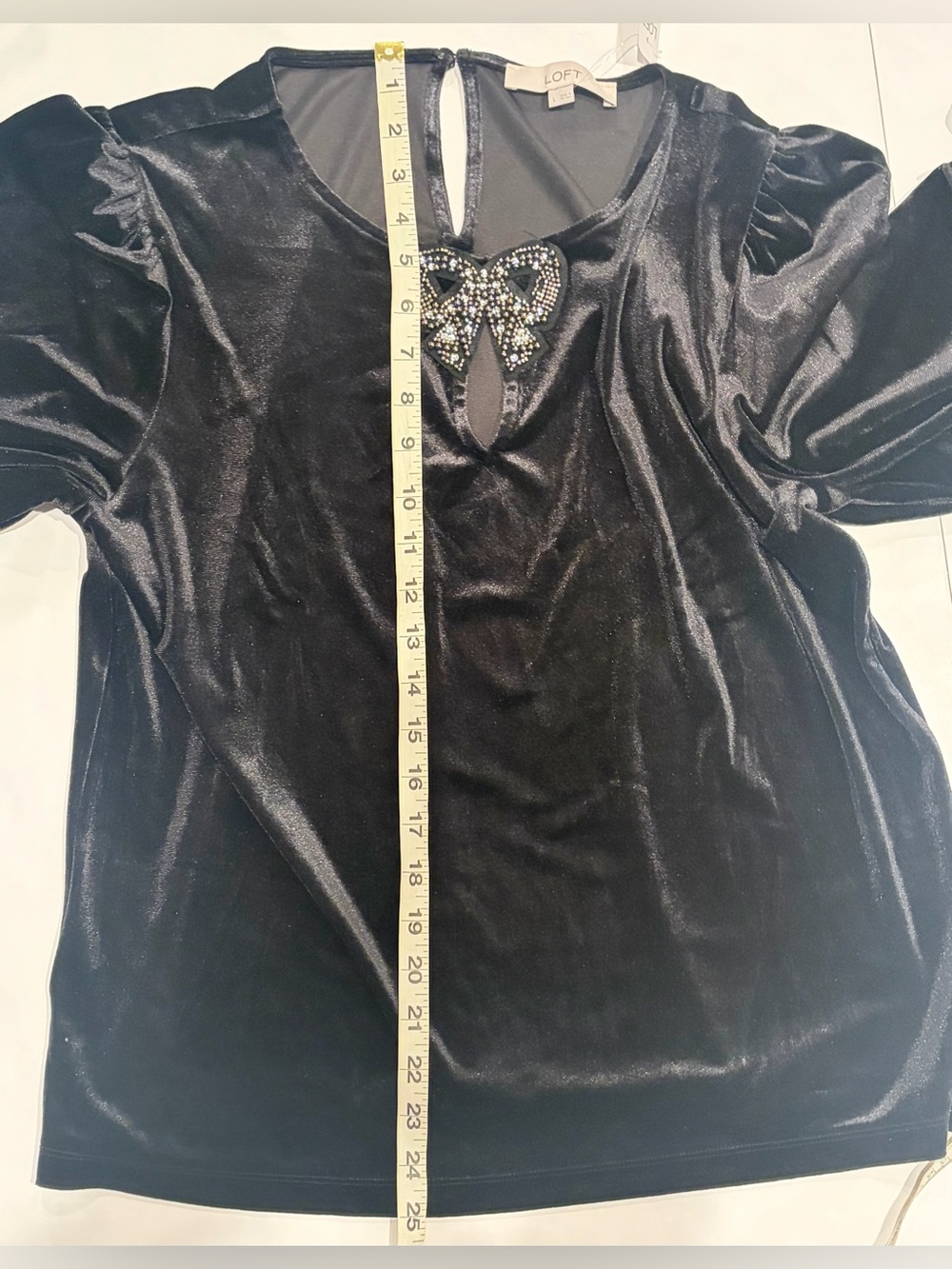 NWT LOFT Velvet Top Sz Large Black Beaded Bow Puff Sleeve Holiday Party Blouse - Picture 6 of 6